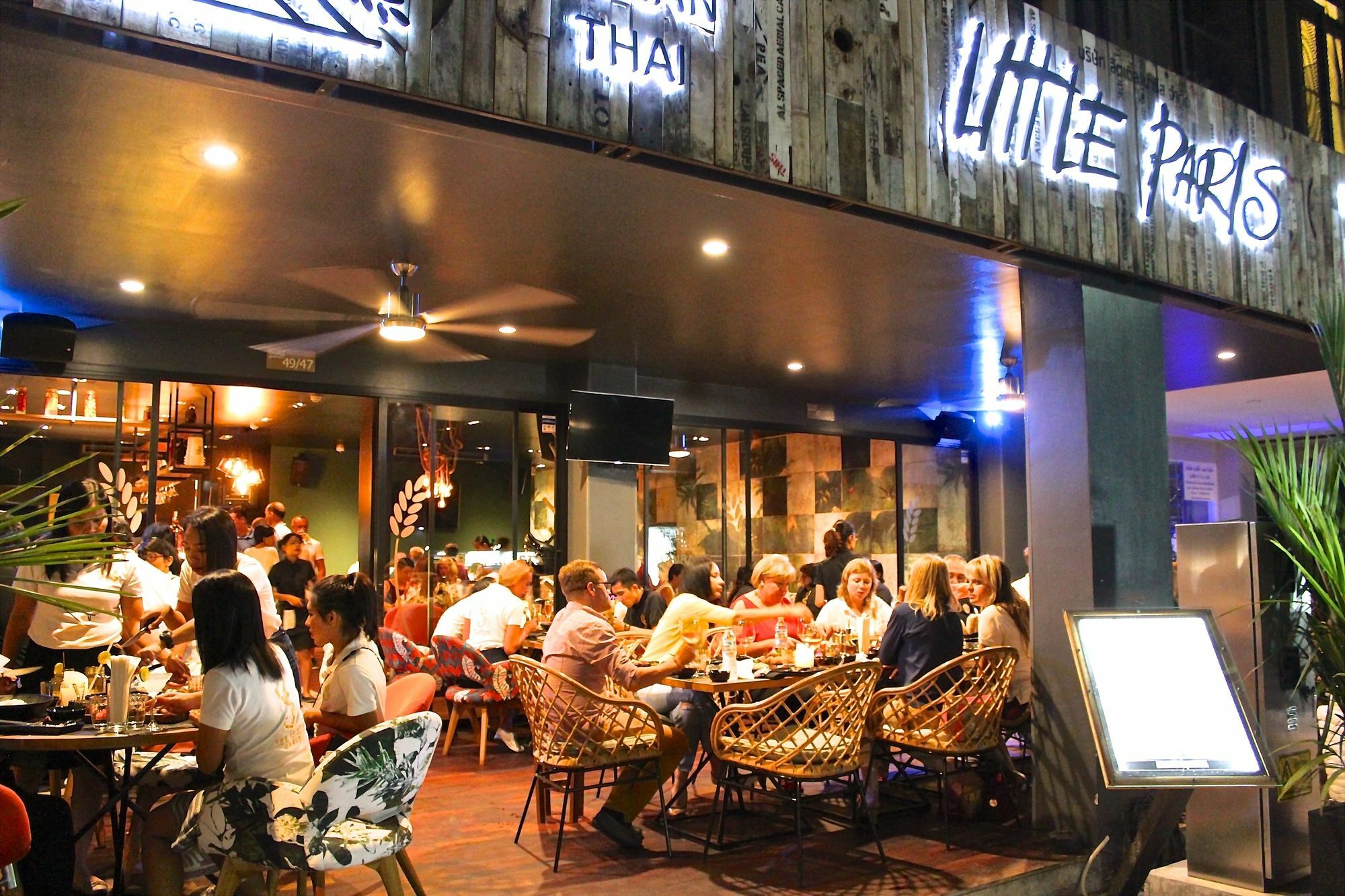 Ferienwohnung Little Paris Phuket Exterior foto